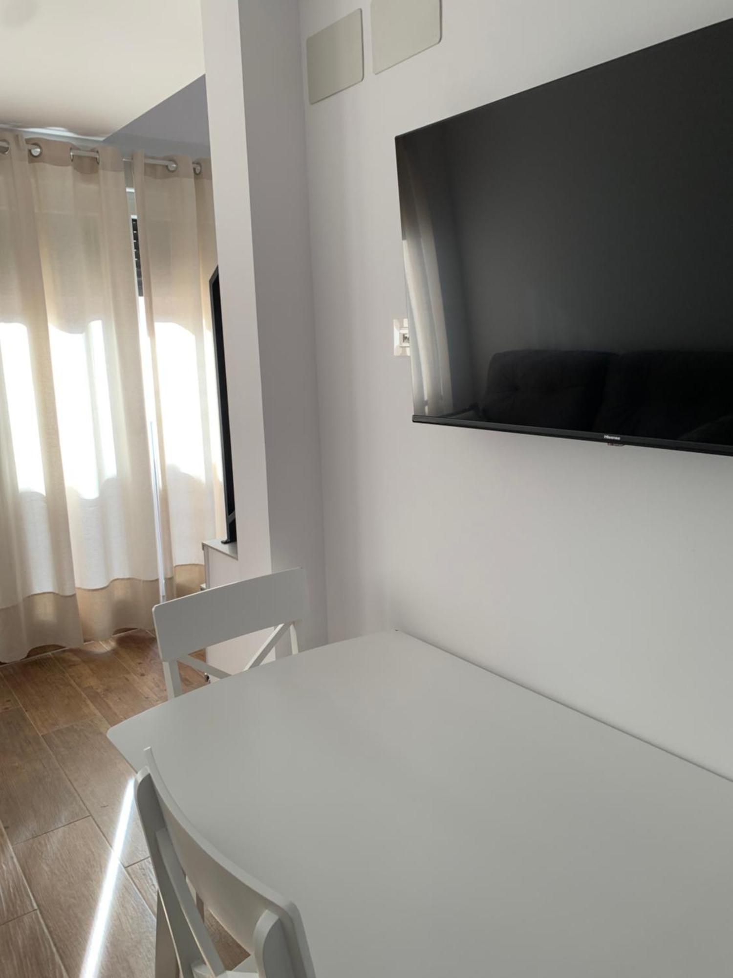 Apartamentos Lux Carrion Carrion De Los Condes ภายนอก รูปภาพ